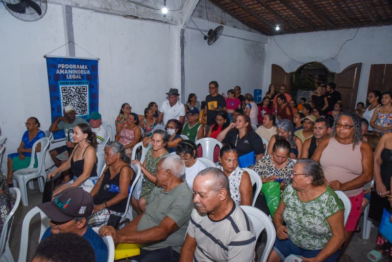 Entrega de Certidão de Imóveis para moradores do Jaderlândia ll