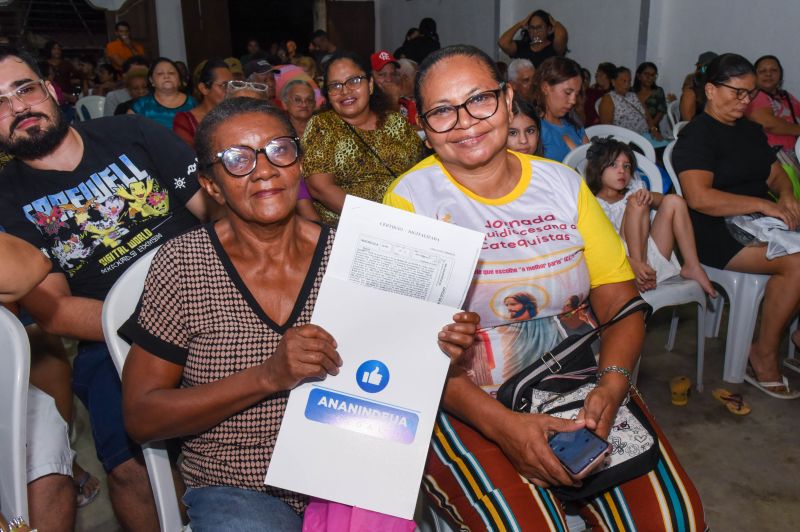 Entrega de Certidão de Imóveis para moradores do Jaderlândia ll