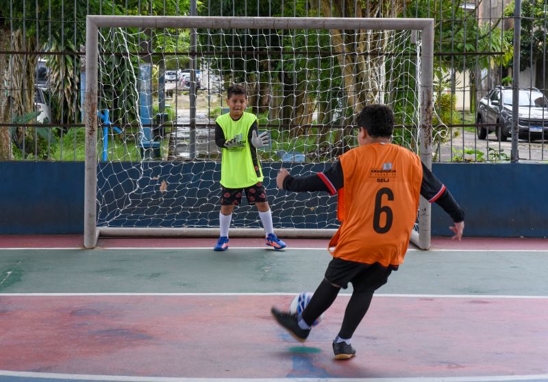 Projeto bom de bola bom de escola