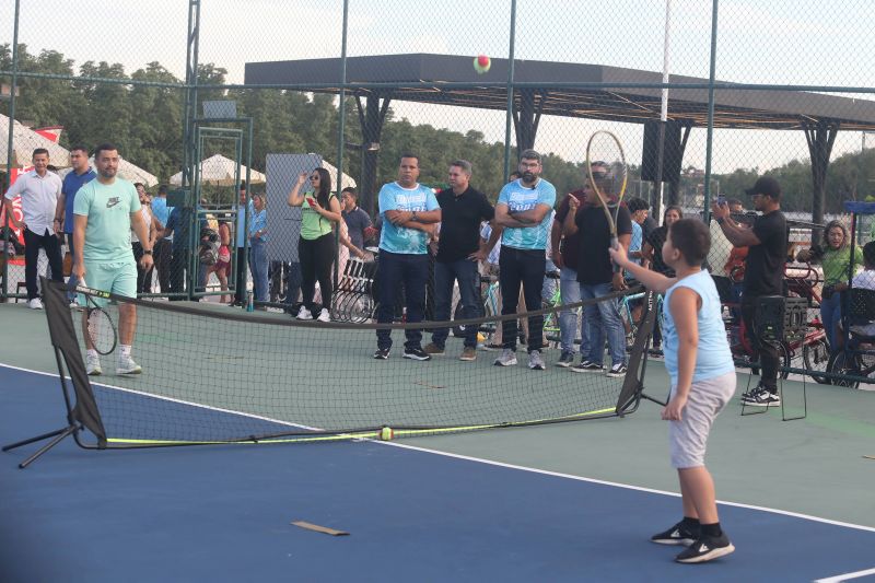 Abertura do projeto raquetes do futuro e aulão de beach tennis e tênis