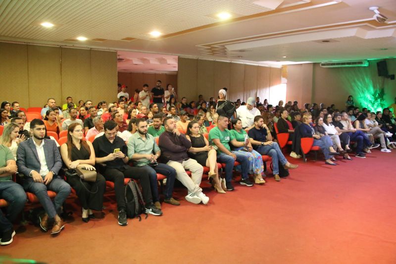 Lançamento da Política Municipal de Mudança Climáticas no Instituto Dom Vicente Zico Pio X