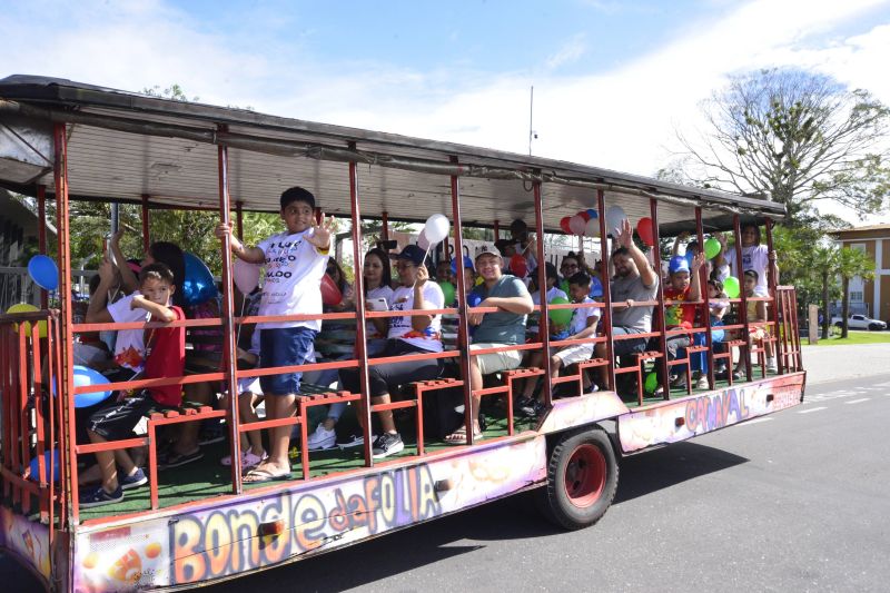 Manhã alegre e conscientização sobre autismo no parque Cultural Vila Maguary
