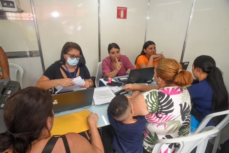 Ação do Programa Prefeitura em Movimento na Arterial 18