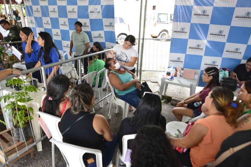 Ação do Programa Prefeitura em Movimento na Arterial 18