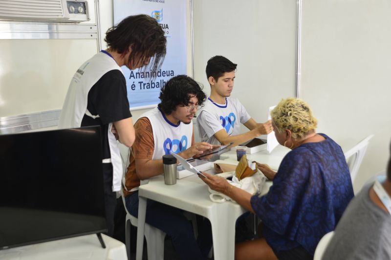 Ação do Programa Prefeitura em Movimento na Arterial 18