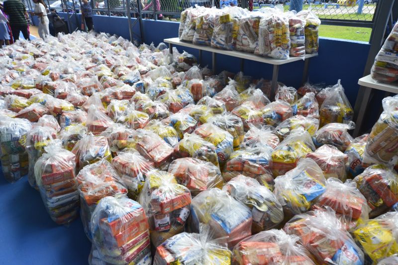 Entrega de 1.000 apoios alimentares para as Mães acompanhadas pelos CRAS