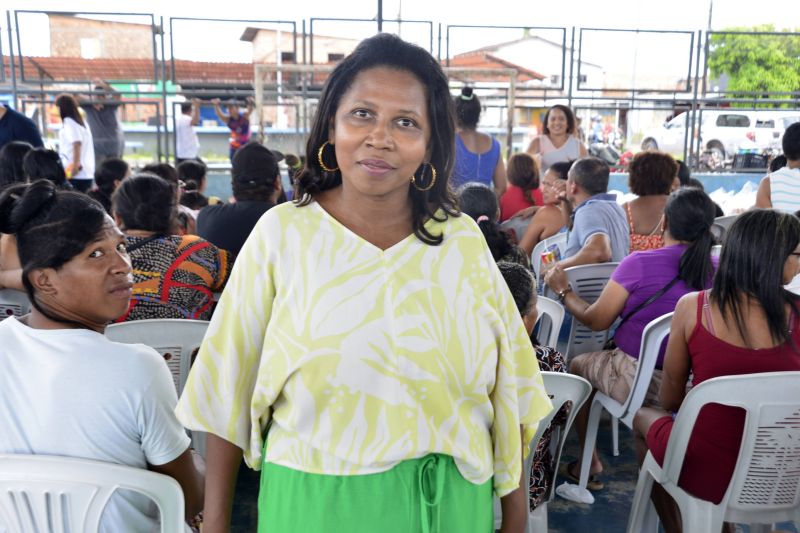 Entrega de 1.000 apoios alimentares para as Mães acompanhadas pelos CRAS