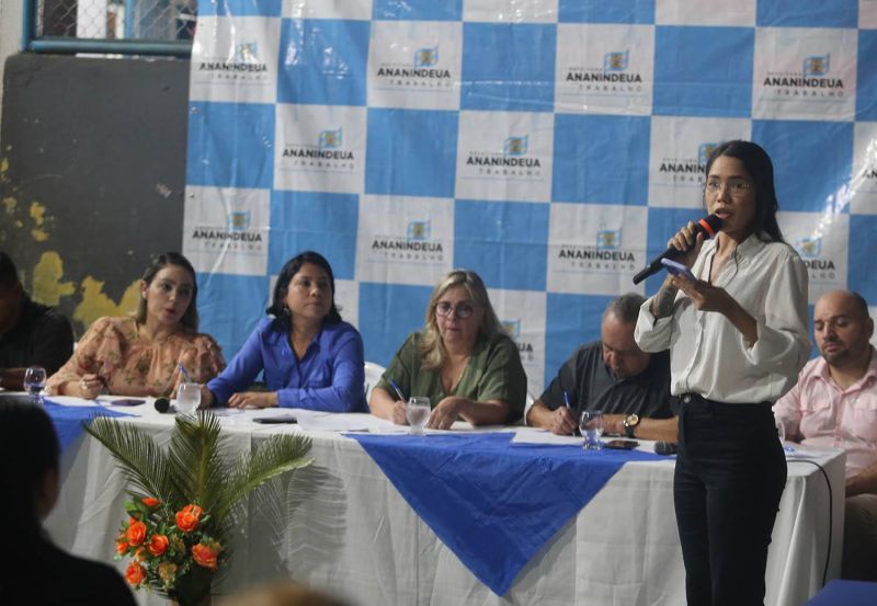 Audiência Pública do PPA e LOA na escola Nova Tauari no bairro IcuÍ Guajará