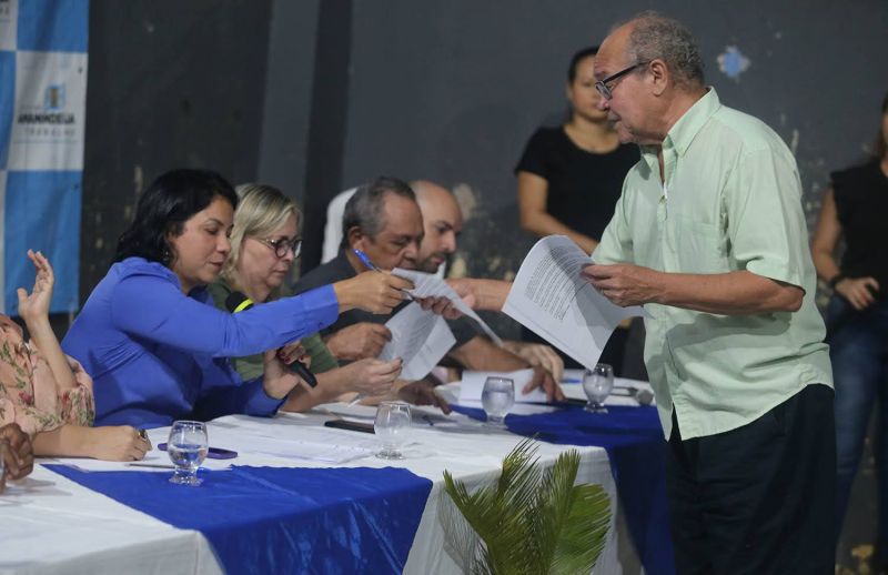 Audiência Pública do PPA e LOA na escola Nova Tauari no bairro IcuÍ Guajará