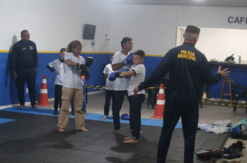 Encerramento da colônia de férias com Policia Municipal