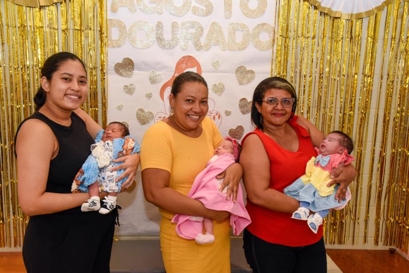 Mamaço na maternidade Sagrada Família