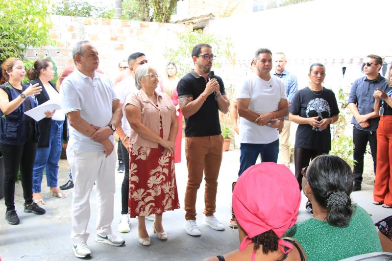 Entrega de Títulos de Propriedade na comunidade São Francisco no Coqueiro