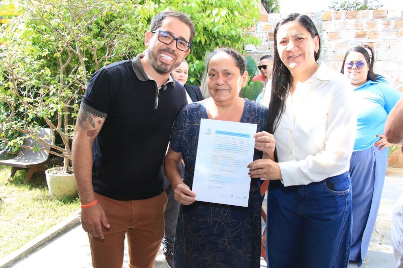 Entrega de Títulos de Propriedade na comunidade São Francisco no Coqueiro