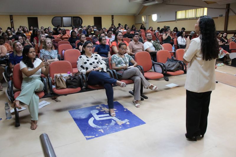 Capacita Suas no auditório da Unama BR