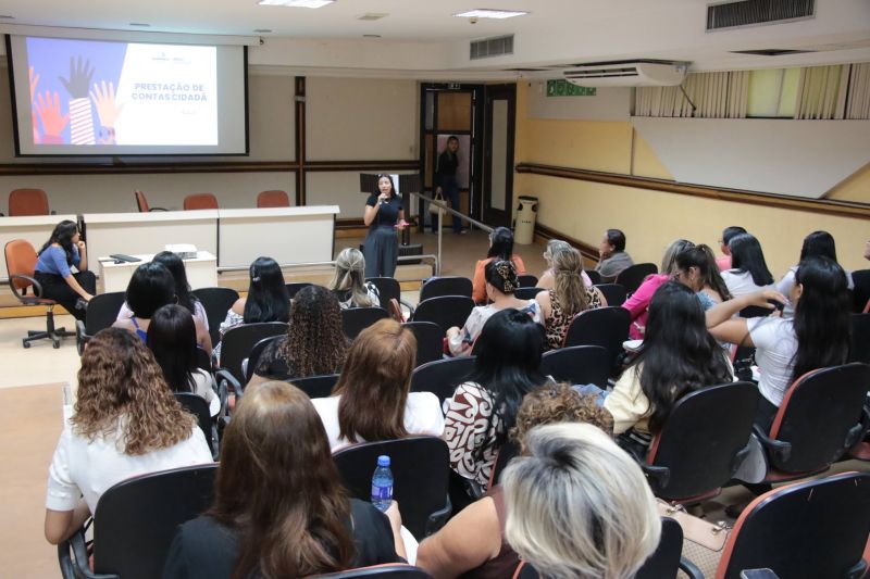 Capacita Suas e entrega de prêmios no auditório Unama BR