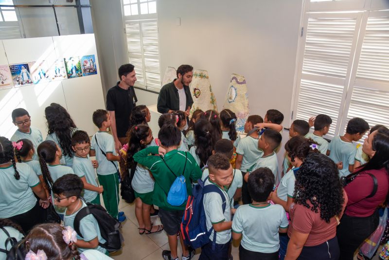 Visita guiada no parque Vila Maguary dos alunos da escola Gregório de Almeida Brito