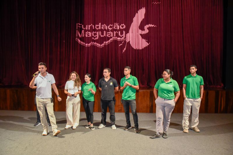 Visita guiada no parque Vila Maguary dos alunos da escola Gregório de Almeida Brito