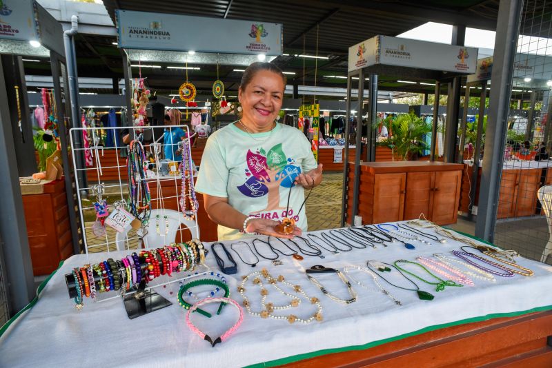 Imagens da feira do Artesanato