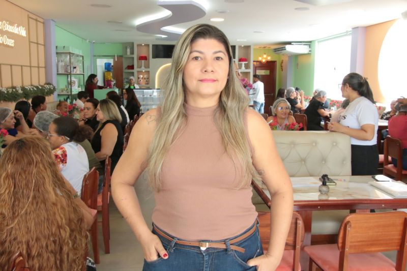 Certificação Doces que Encantam na Caramella avenida três corações