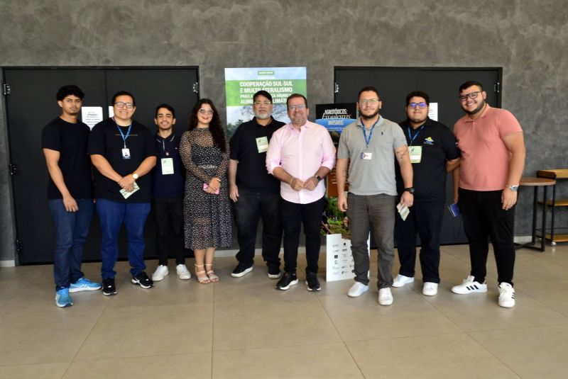 Fórum Internacional Pré-COP 30 no Teatro Municipal