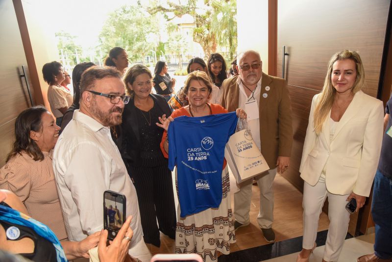 Seminário Internacional 25 Anos da Carta da Terra