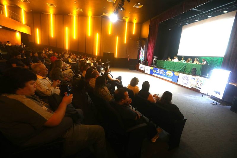 Encerramento do Fórum Internacional Cop 30 no teatro Municipal
