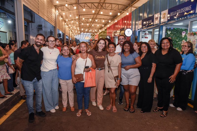 Entrega de certificado Doces que Encantam no Parque do 8