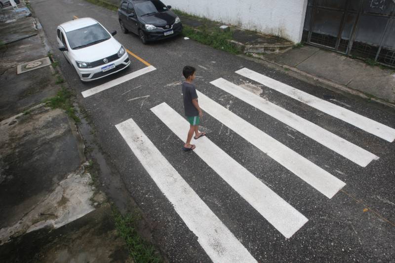 Faixa de pedestres na Rua Santa Maria.