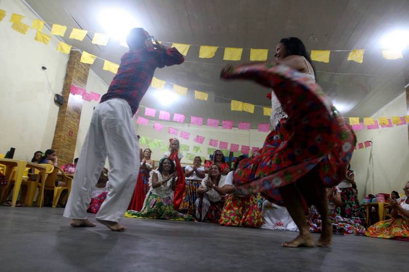 Teve dança.