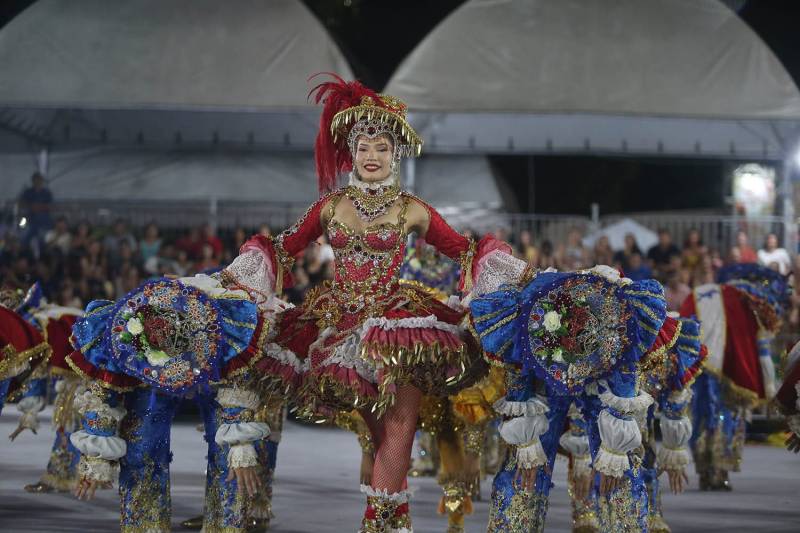 Muito brilho e elegância 