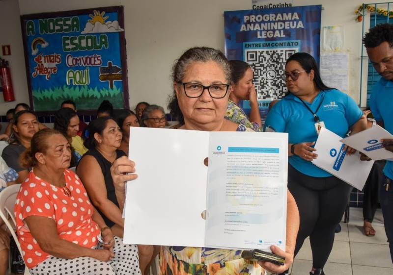 notícia: Mais que um papel: o sonho da casa própria agora é realidade para 333 famílias no Jardim Vitória 