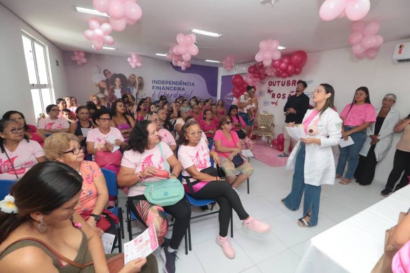 notícia: Casa da Mulher Brasileira de Ananindeua promove manhã de serviços e autocuidado no "Outubro Rosa"