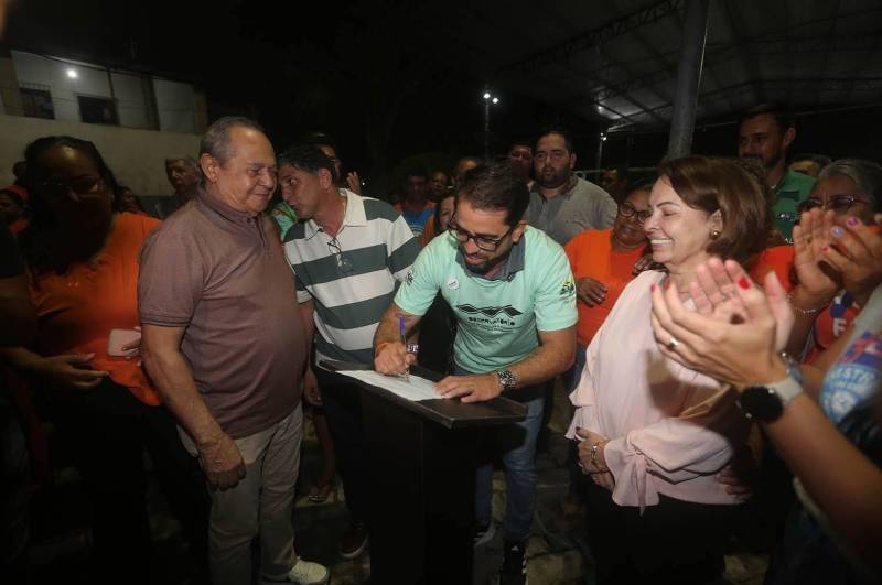 notícia: Reforma da Praça Valdomiro de Souza: Mais Espaço para o Lazer em Águas Lindas