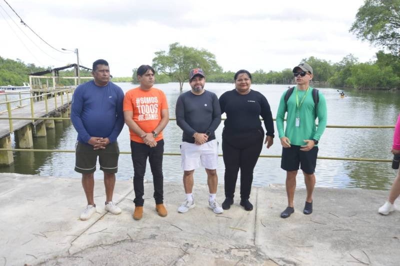 Representantes das Secretarias se preparando para a Ecotrilha. 