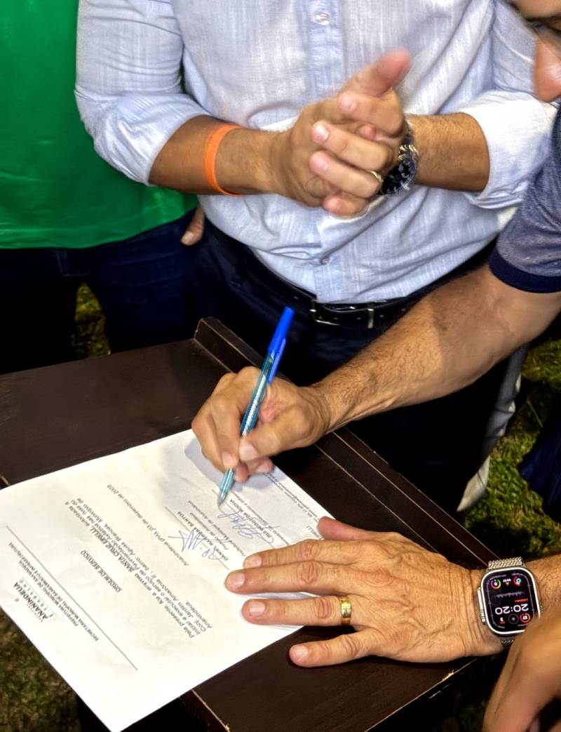 Assinatura de Ordem de Serviço.