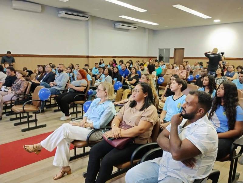 Alunos e gestores participaram da apresentação do "Equatorial Game".