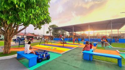 galeria: Praça Marcos Vinícius Leite Rodrigues, no conjunto Sabiá no bairro 40 Horas