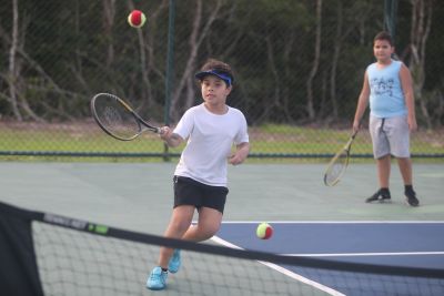 galeria: Abertura do projeto raquetes do futuro e aulão de beach tennis e tênis