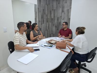 notícia: Associação dos Beneficiários do Minha Casa Minha Vida busca parceria com a SEMUPA para o Programa Cozinha Comunitária