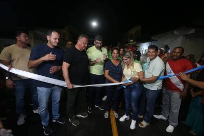 notícia: Prefeitura de Ananindeua entrega ruas asfaltadas no loteamento Sol Nascente