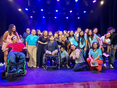 notícia: Espetáculo "Remix" emociona público no Teatro Municipal de Ananindeua com dança inclusiva e pluralidade de corpos