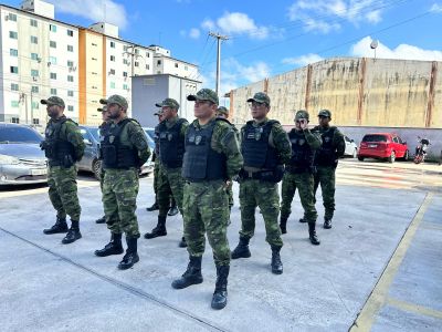 notícia: Grupamento Ambiental da Polícia Municipal de Ananindeua apresenta novo fardamento