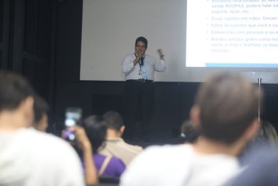 notícia: Curso de marketing digital impulsiona novos empreendedores em Ananindeua