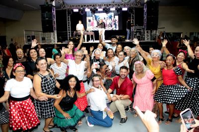 notícia: Uma noite de brilho, música e celebração marca o Baile dos Idosos “Anos Dourados” em Ananindeua