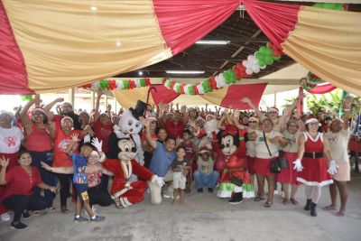 notícia: SEMCAT garante um Natal cheio de alegria, comida na mesa e dignidade para as famílias de Ananindeua