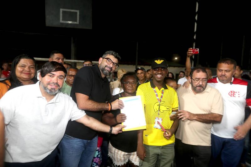 Entrega De Títulos de Propriedade na comunidade Warislândia no Icuí Guajará