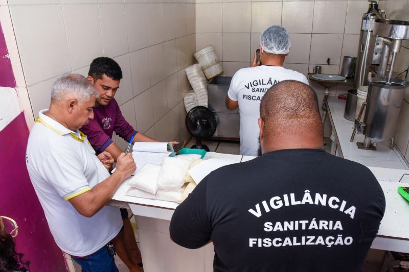 Vistoria da Vigilância em Saúde em Pontos de Açaí na Cidade Nova 6