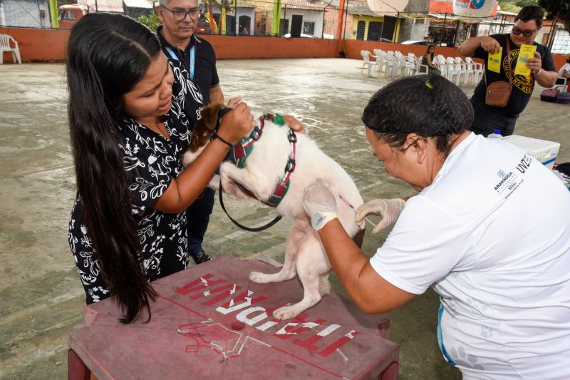 Programa Vet Ananin no bairro do 40 Horas