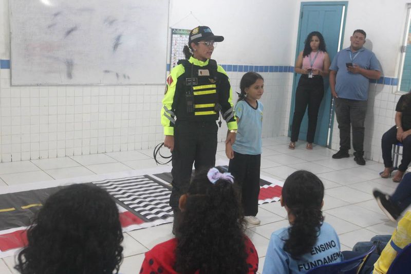 Vai á escola, na escola São Judas Tadeu bairro Águas Lindas