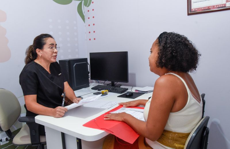 Implanon implantação na Policlínica Carlos Guimarães